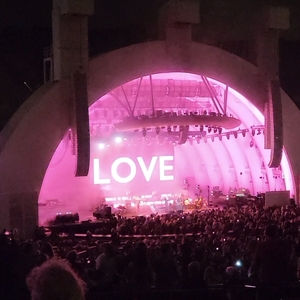 Pulp at Los Angeles, CA in Hollywood Bowl 2025