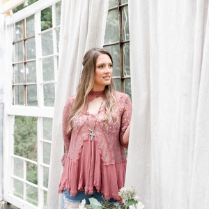 Kelly Alayna Tickets, Tour Dates and Concerts