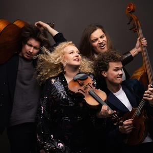 Billets, dates de tournée et concerts pour Curly Strings