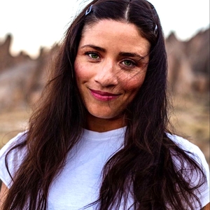 Miss Valeri Lopez Tickets, Tour Dates and Concerts