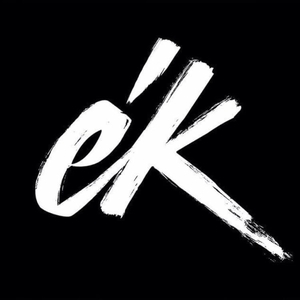 ék