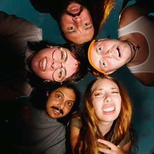 Lucille Klement のチケット、ツアー日程とコンサート