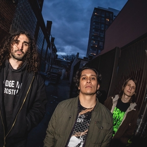 Entradas, fechas de la gira y Concierto de Miracle Blood