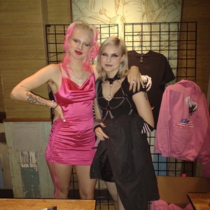 girli at Brooklyn, NY in Baby's All Right 2025