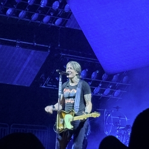 Keith Urban at Hershey, PA in Giant Center 2025