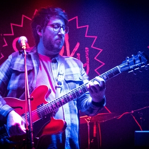 Fair Weather Son @ Sneaky Pete's