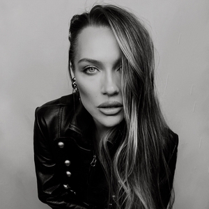 ASK ALICE @ King Tuts Wah Wah Hut