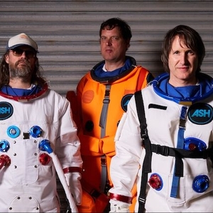 Ingressos, Datas da Turnê e Shows de Ash