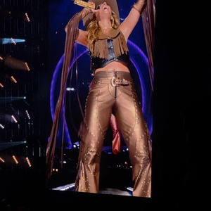 Lainey Wilson at Nashville, TN in Bridgestone Arena 2025