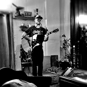 Mike Monts De Oca Tickets, Tour Dates and Concerts