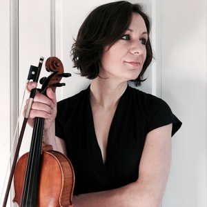 Lissa Schneckenburger @ Club Passim