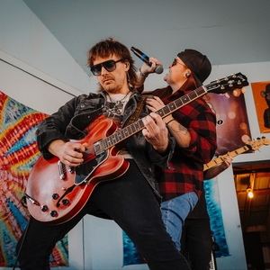 Mae Simpson Tickets, Tour Dates and Concerts