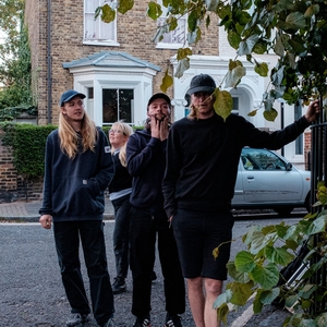 Ingressos, Datas da Turnê e Shows de Shake Chain