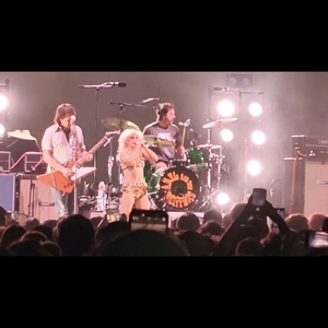 Amyl and The Sniffers at Fort Worth, TX in Panther Island Pavilion 2025