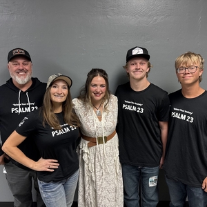 Leanna Crawford at Nampa, ID in Ford Idaho Center Arena 2025