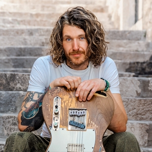 Dom Martin Tickets, Tour Dates and Concerts