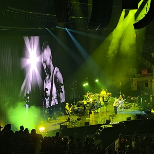 Maroon 5 at Seattle, WA in Climate Pledge Arena 2025