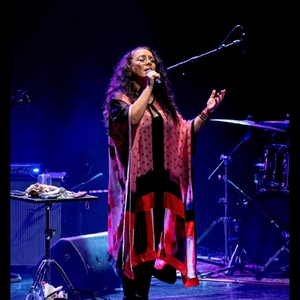 Claudia Acuña Tickets, Tour Dates and Concerts