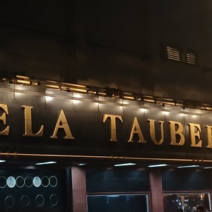 Ela Taubert at Ciudad de México, Mexico in Teatro Metropólitan 2025
