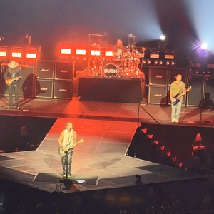 Bush at Zürich, Switzerland in Hallenstadion 2025