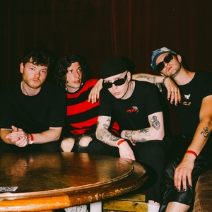 Glazed Curtains Tickets, Tourdaten und Konzerte