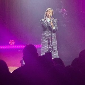 Alessia Cara at Los Angeles, CA in The Orpheum Theatre 2025