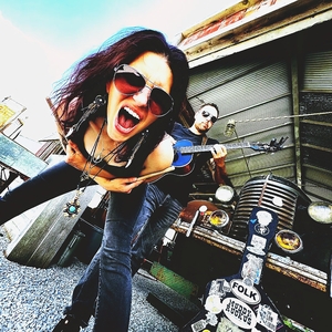 Muddy Ruckus @ The Rhumb Line Bar & Restaurant