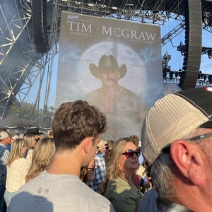 Tim McGraw at Dyersville, IA in Field of Dreams Movie Site 2025