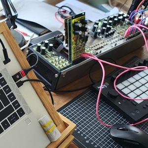 GESLOTEN CIRKEL @ Paloma Bar