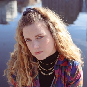 Kate Dineen @ The Cobblestone