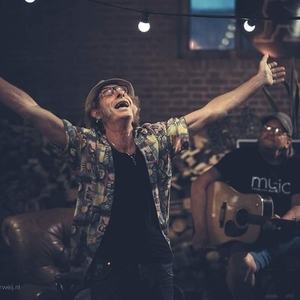 VAN PIEKEREN @ Theater De Vioolkist