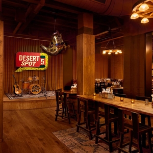 Pictrola @ Desert 5 Spot