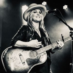 Sunny Sweeney