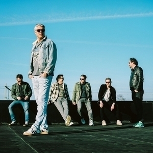 Entradas, fechas de la gira y Concierto de IOS - IS OOK SCHITTEREND