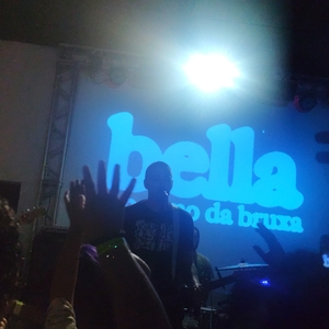 Bella e o Olmo da Bruxa at Cuiabá, Brazil in Beco do Papa 2025