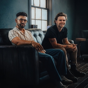 Ingressos, Datas da Turnê e Shows de Caleb & John