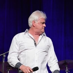 Steve Smith and the Nakeds @ Crowne Plaza - Warwick, RI - Grand Ballroom