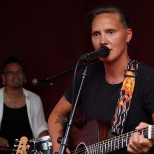 Linda Davidsson @ Gamla Enskede Bryggeri