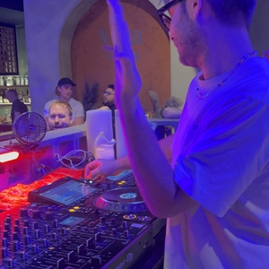 Romain Garcia at Washington, DC in Vera Cocina & بار 2026