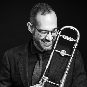 Karl Silveira @ The Rex Hotel Jazz & Blues Bar