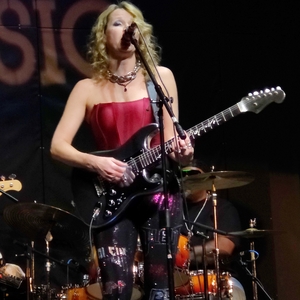 Ana Popovic at Denver, CO in daniels hall 2026