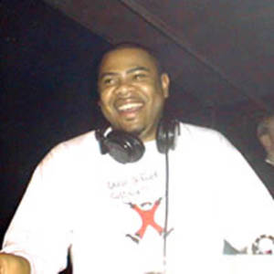 Chris Simmonds Tickets, Tour Dates and Concert
