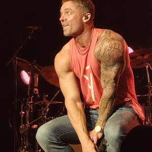 Brett Young at Joliet, IL in Rialto Square Theatre 2026