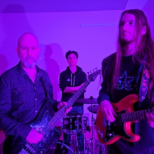 Simon Oakley & The Witching Hounds