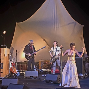 Emily Loizeau at Paris, France in Théâtre de la Ville 2026