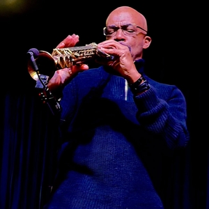 Dee Lucas @ Bistro at Bahia
