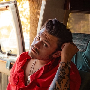 Logan Crosby Tickets, Tour Dates and Concerts