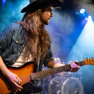 David Tarakona Tickets, Tour Dates and Concerts