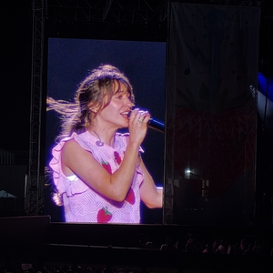 Lauren Daigle at Plant City, FL in Florida strawberry festival 2026