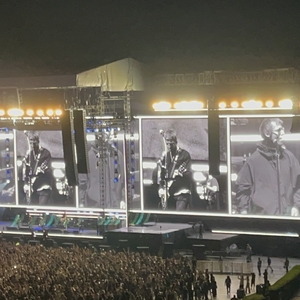 Oasis at Pasadena, CA in Rose Bowl Stadium 2026